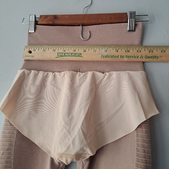 Gymshark Beige Energy + Seamless Womens Leggings Size XS/Small Sport Athltetic - Picture 13 of 15
